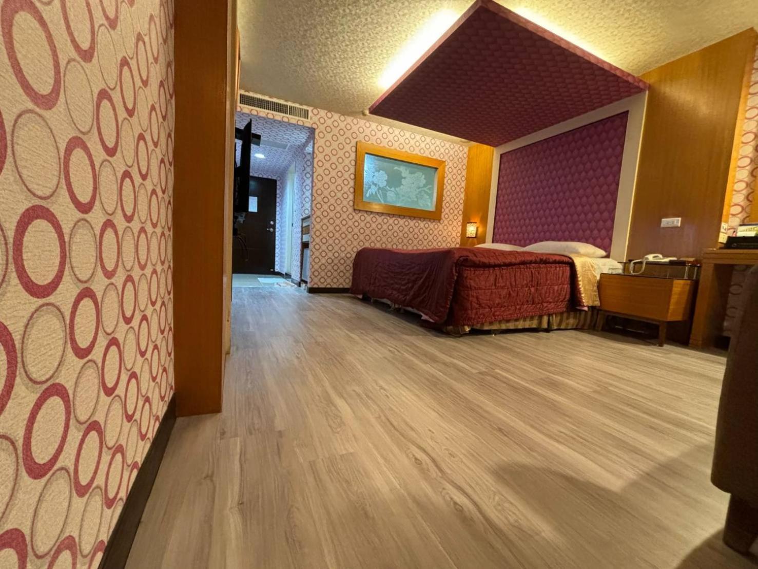 Hua Xiang Motel - Da Chang Kaohsiung Eksteriør billede